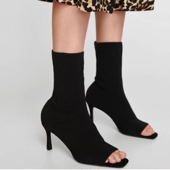 New Zara Black Stretch Ankle Sock Boots -Size 7.5 - Picture 9 of 9
